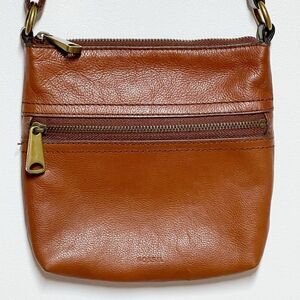 Fossil Voyager Small Brown Pebble Cow Hide Leather Crossbody Bag